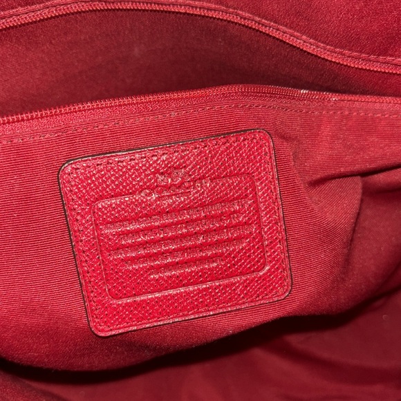 COACH SAFFIANO LEATHER BAILEY TOTE RED - Picture 9 of 9